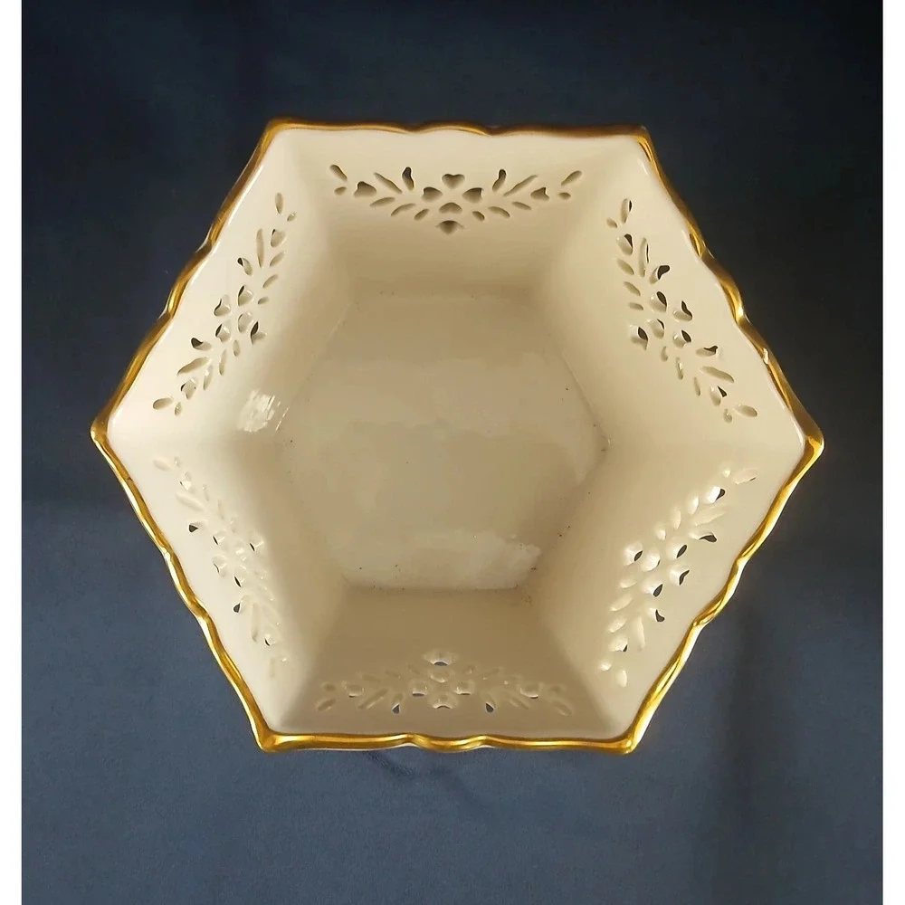 LENOX - Vintage Shelburne Hexagonal Bowl Pierced Hearts 24K Gold Trim - Ivory